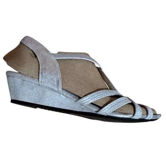 NWOT LifeStride Yaya Silver Metallic Wedge Sandals Womens 6.5 M  1.5 inch wedge - Picture 5 of 11